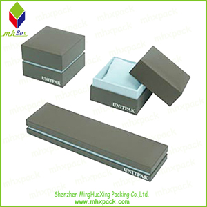 White Packing Gift Jewelry Box with a Lip 